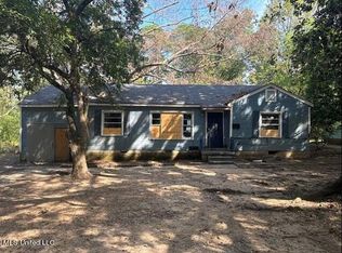 772 Broadmoor Dr, Jackson, MS 39206