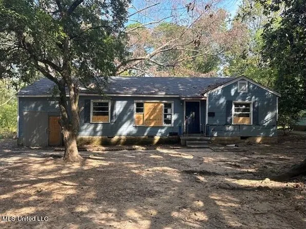 772 Broadmoor Dr, Jackson, MS 39206