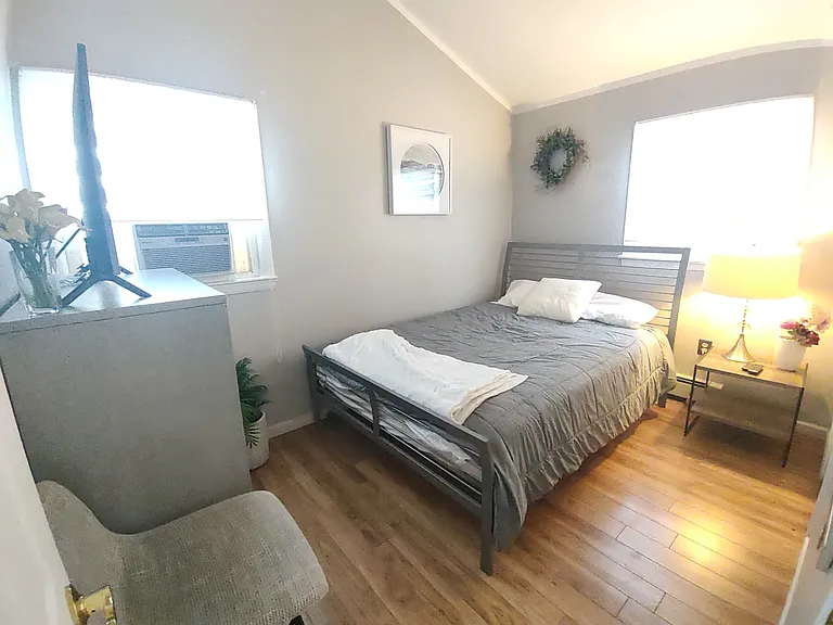 73 E Shore Dr — Photo 16