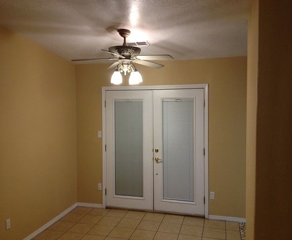 2nd image of 6311 Sonrisa Pl NE