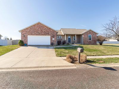 26 Osprey Ct, Pekin, IL, 61554