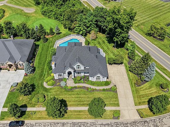2nd image of 6009 Creekside Way
