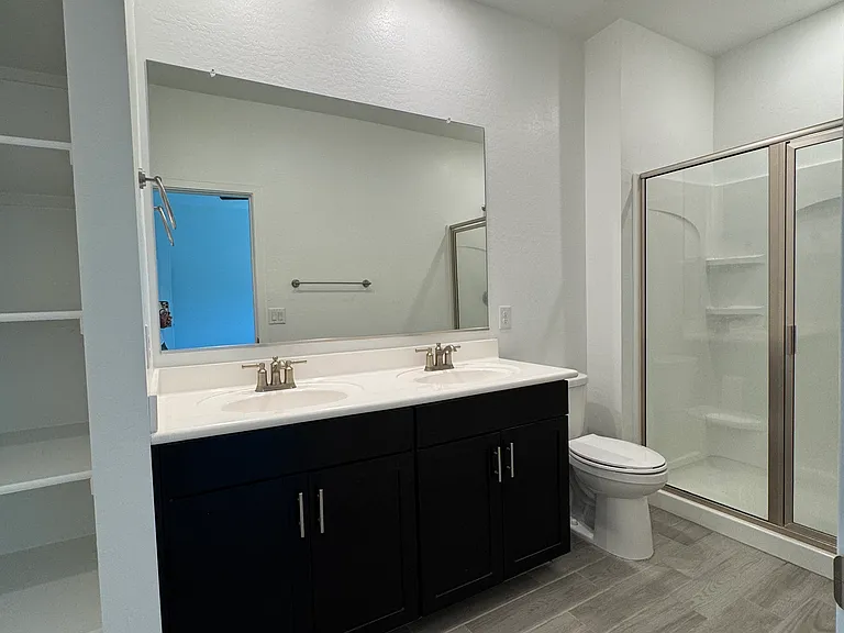 8880 N 185th Dr — Photo 12