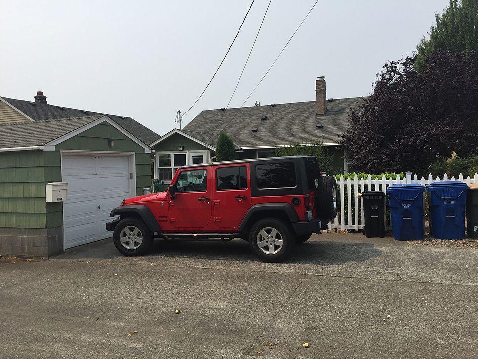 2nd image of 4852 42nd Ave SW