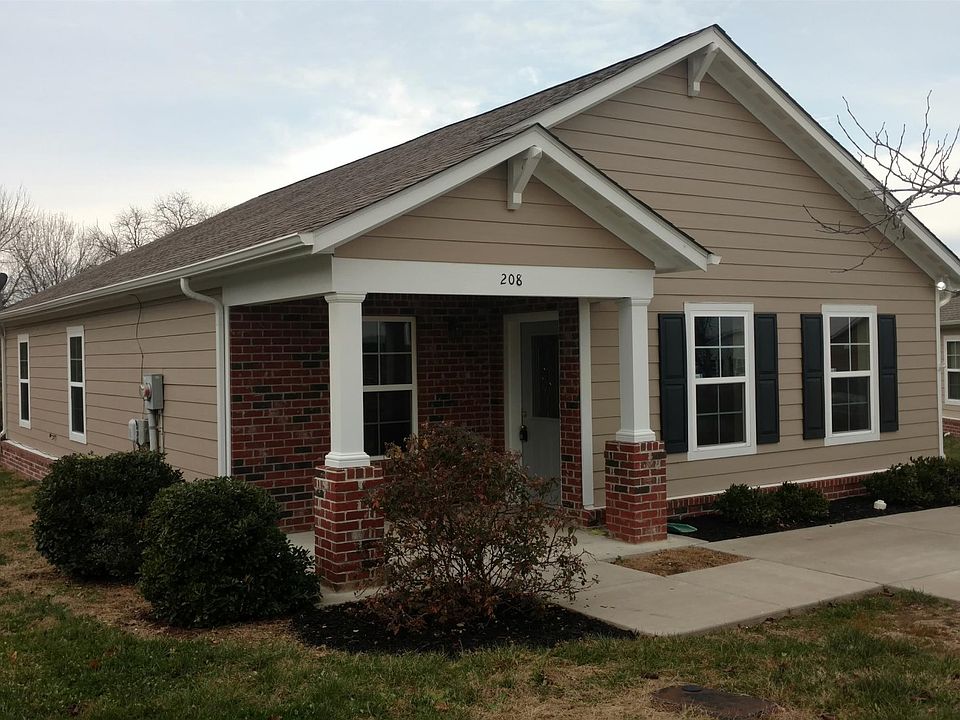 1st image of 208 Lindsay Meadow Ct