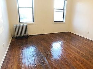 43-03 Ditmars Blvd #2AA, Astoria, NY 11105