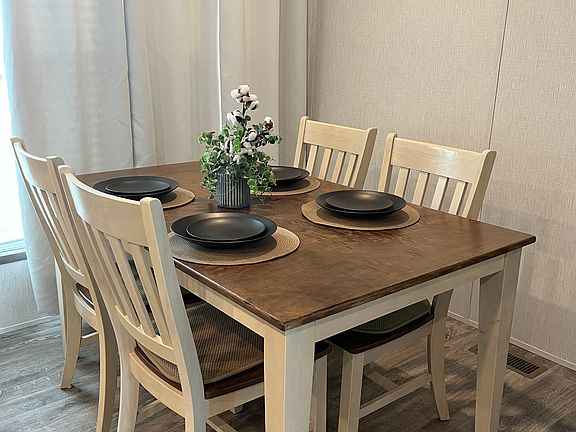 Dinning table with 4 chairs.