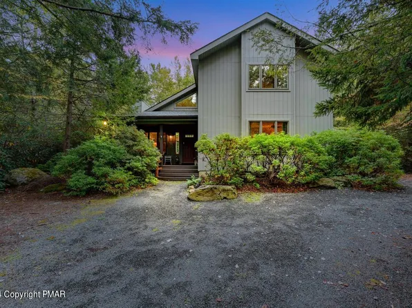 134 Tanglewood Dr, Pocono Pines, PA 18350
