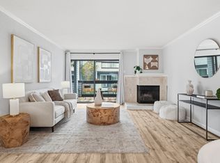 30 Eddystone Ct, Redwood City, CA 94065