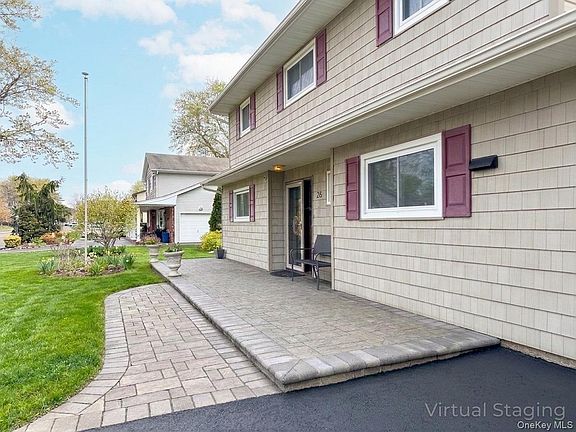 3rd image of 26 Stevenson Place