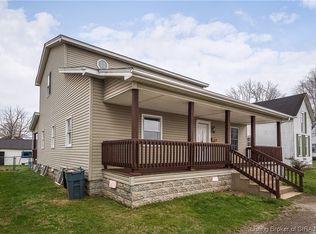 117 N Washington St, Scottsburg, IN