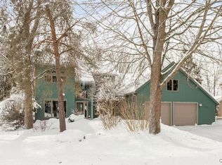 7682 Mountain Ash, Liverpool, NY 13090