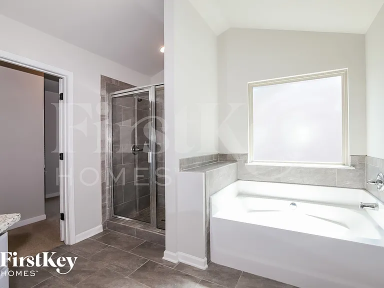 727 Hot Springs Trl — Photo 9