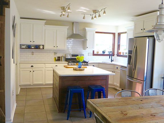 4th image of 9227 Old Mill Estates Ln