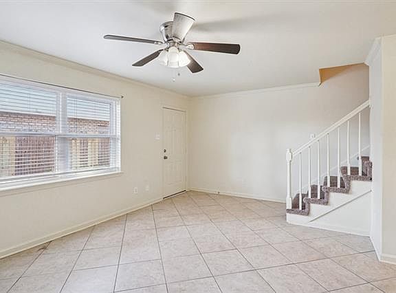 4th image of 4832 Quincy St