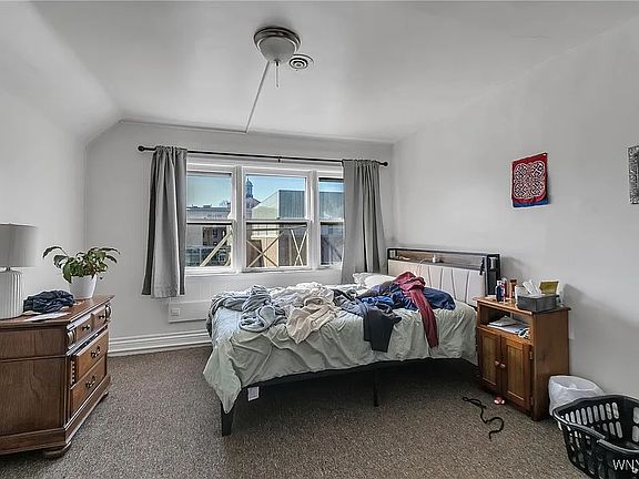 5th image of 738 Auburn Ave #3