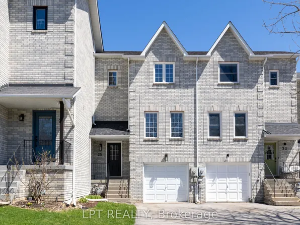 25 Hattie Ct, Georgina, ON L4P 3Z7