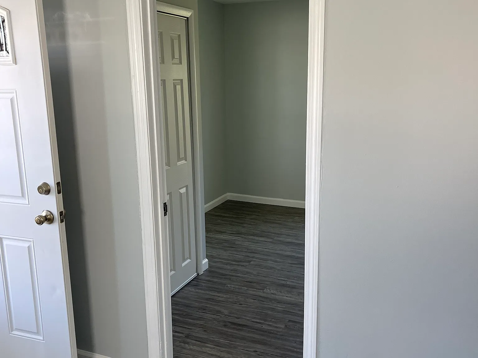 3 bed, 1184 sqft, $2,200 — Photo 4
