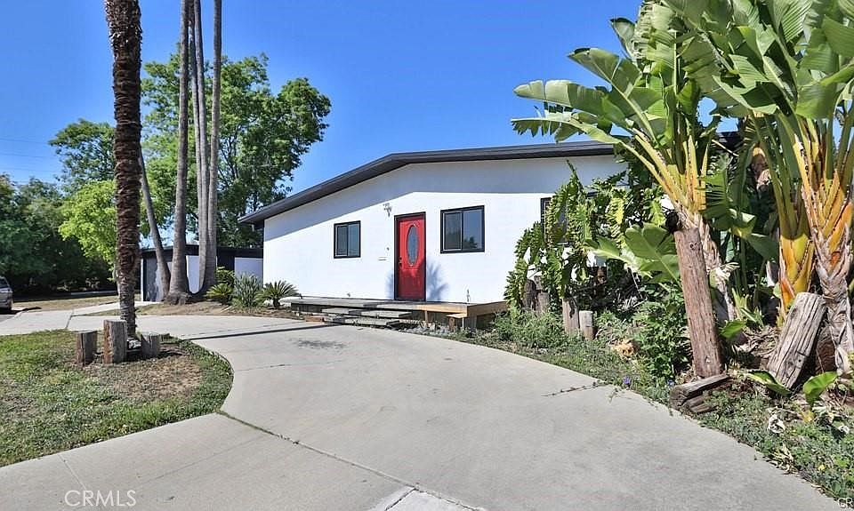 1st image of 10927 Homage Ave