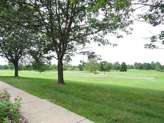 3rd image of 3107 W Willow Knolls Dr