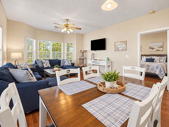 5th image of 4612 Aaran Ct. #8-C