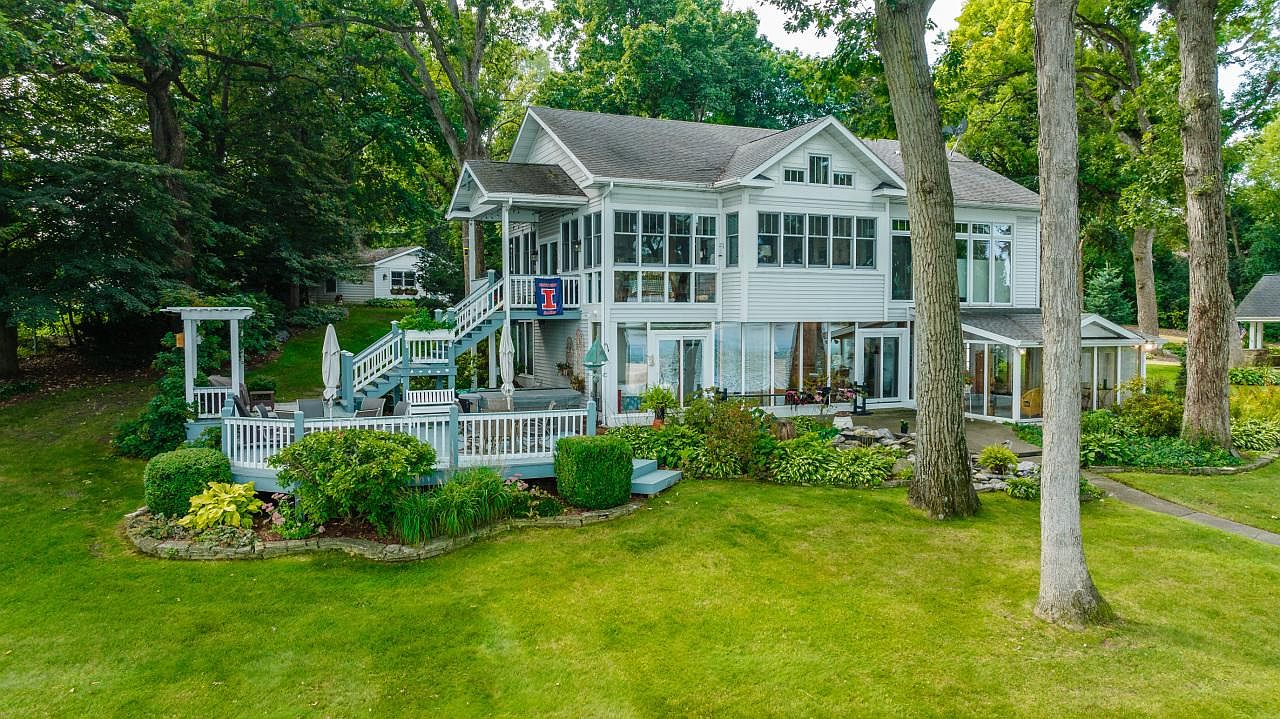3306 Bay Rd, Delavan, WI 53115 Zillow