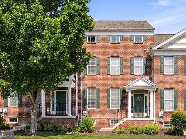 3050 Dorchester St E #86, Furlong, PA 18925