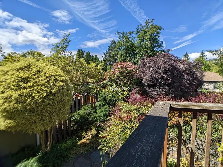 1827 N Skidmore St — Photo 32