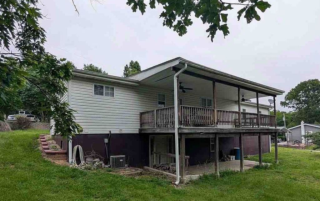 9203 Patricia Ln - Property Image