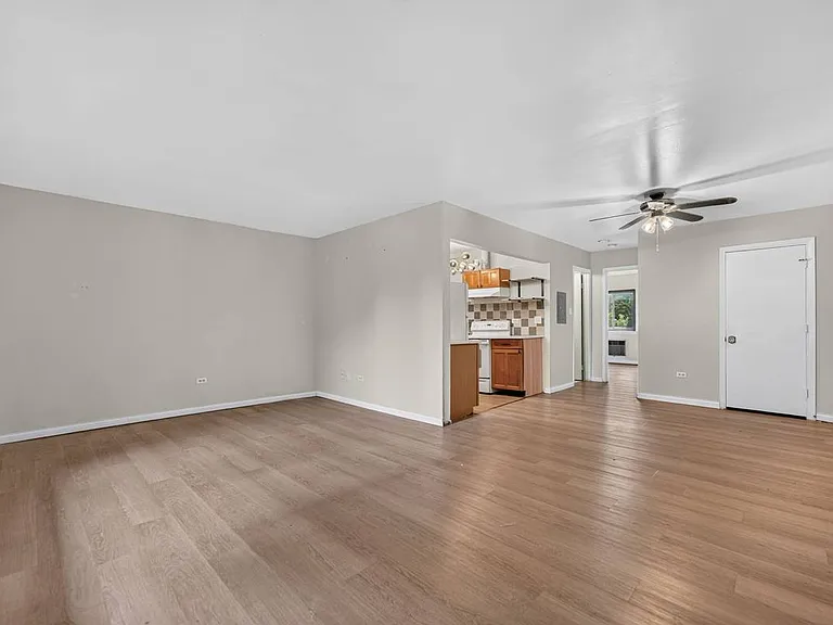 450 Perrie Dr #101 — Photo 6