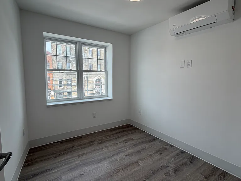 1349 Commonwealth Ave #1A — Photo 6