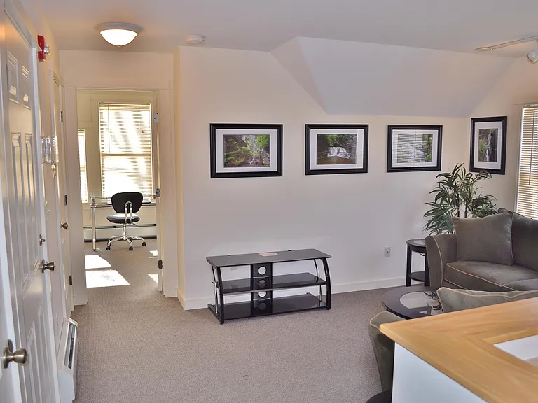 203 Williams St — Photo 18