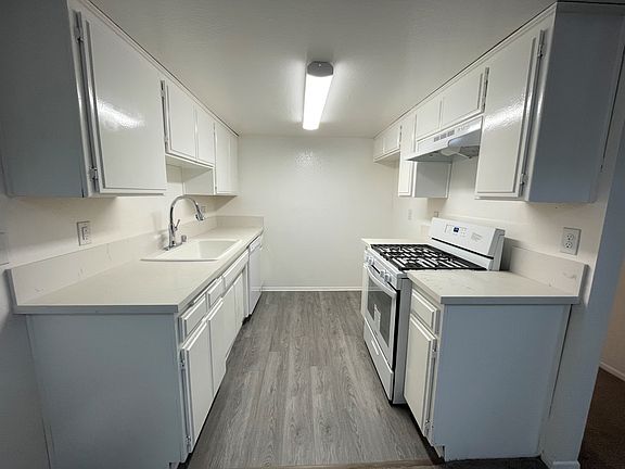 4th image of 10926 Huston St APT 205