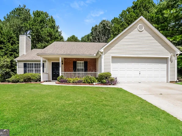 3264 Rockwalk Ter, Loganville, GA 30052