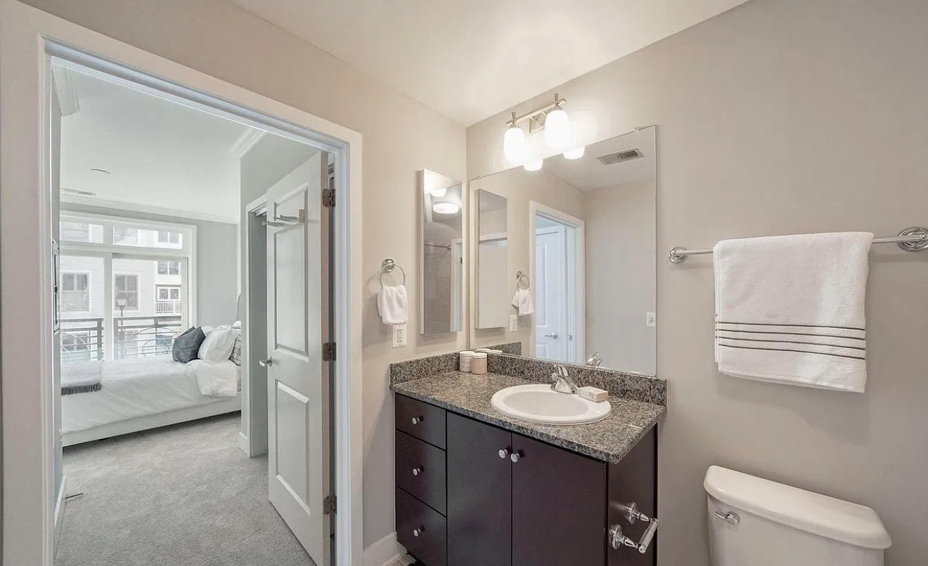 1 bed, 640 sqft, $2,525 — Photo 4