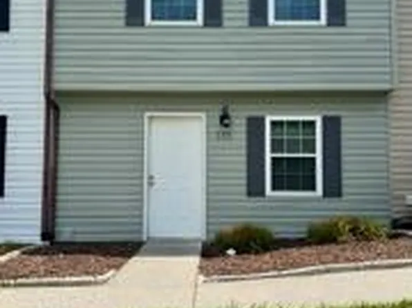 111 Tinkerview Dr, Cloverdale, VA 24077