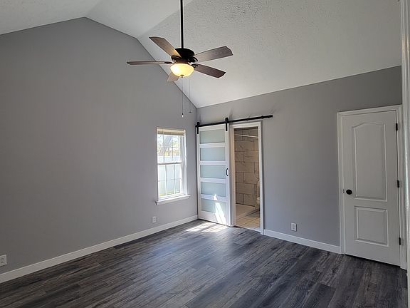 5th image of 650 Potomac Pl