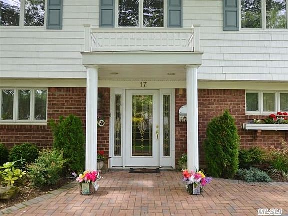 2nd image of 17 Lesley Ln