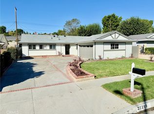 27215 Elias Ave, Santa Clarita, CA 91350
