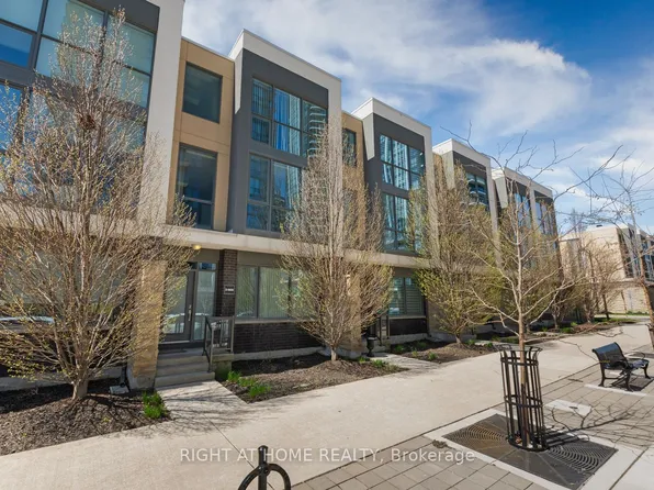 5030 Four Springs Ave #3, Mississauga, ON L5R 0E9