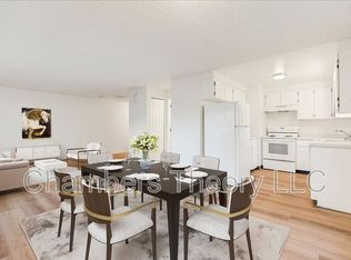 695 SE Centennial St APT A, Bend, OR 97702