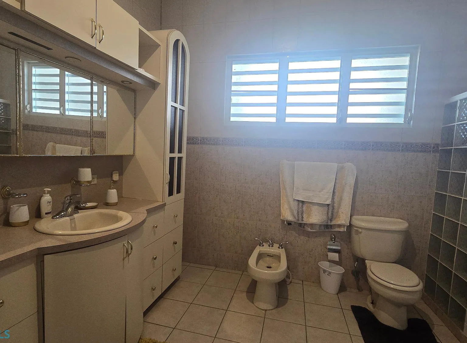 3 bed, 2.0 bath, $1,600 — Photo 4
