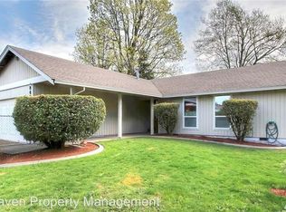 2425 SW 306th Pl, Federal Way, WA 98023