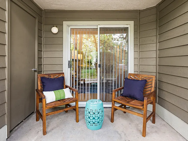 Porchlight — Photo 10