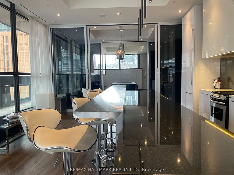 290 Adelaide St W #3509 — Photo 48