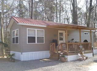 7 Poplar Landing Ln, Elloree, SC 29047