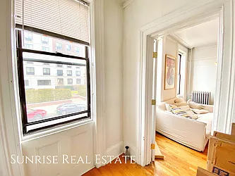 Rented by Sunrise Real Estate