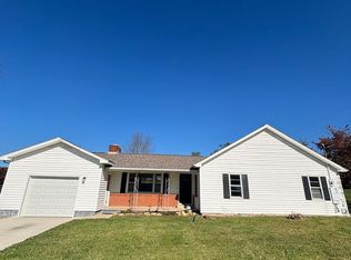 6617 Brackett Rd, Knoxville, TN 37938