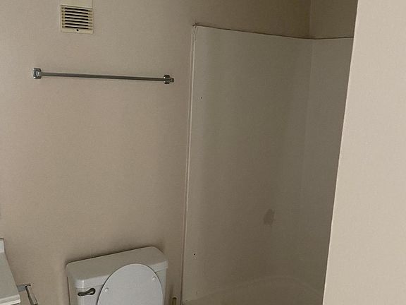 5th image of 212 San Juan Cir