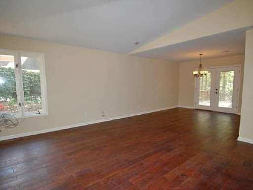 3rd image of 118 Cornwall Brg